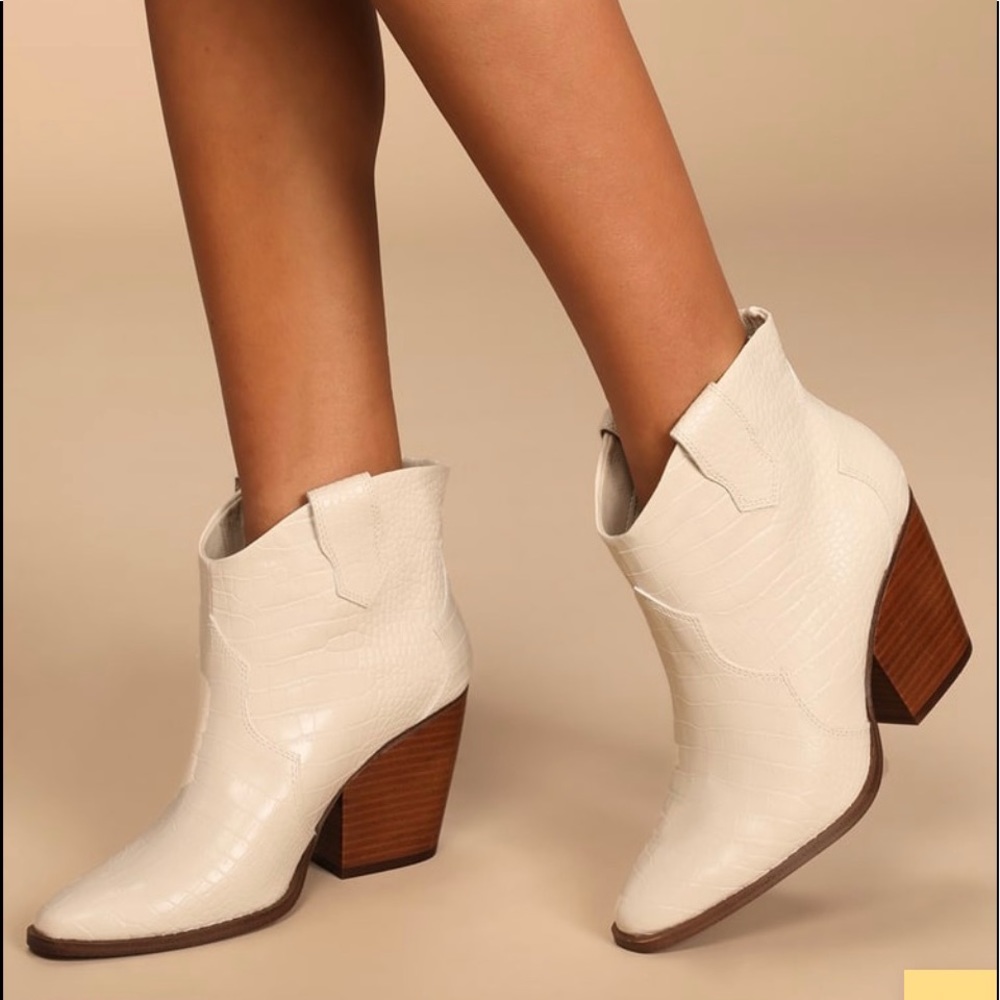 Crocodile-Embossed Pointed-Toe Ankle Boots